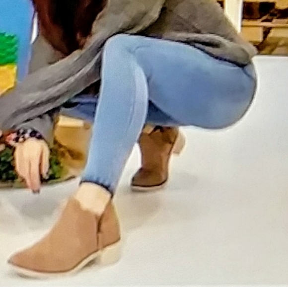 Reef Women Voyage Bootie - Picture 2 of 8